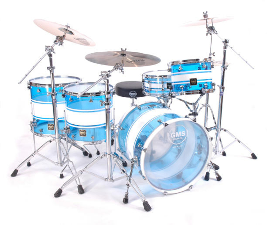 The acrylic G28 with narrow-broad-narrow rally stripes.